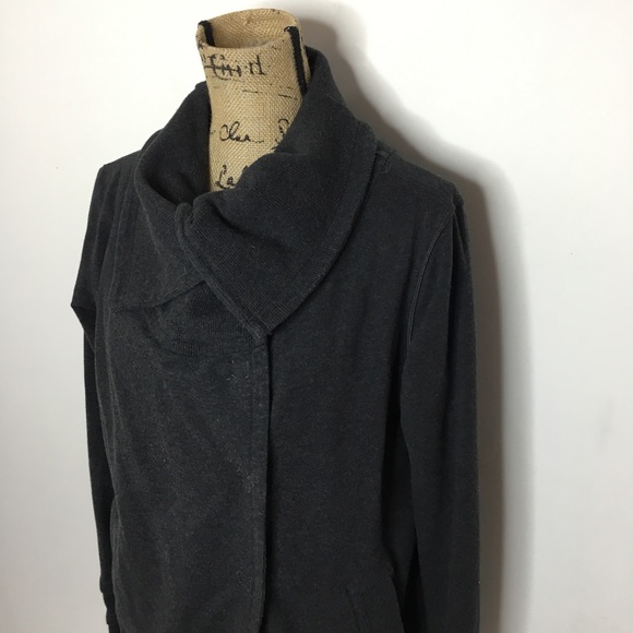Lululemon Gray Gratitude Wrap JACKET - Picture 6 of 12
